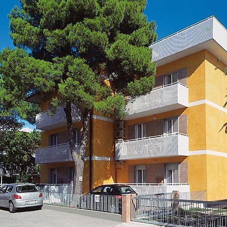 Patrizia Lejlighed Lignano Sabbiadoro Eksteriør billede